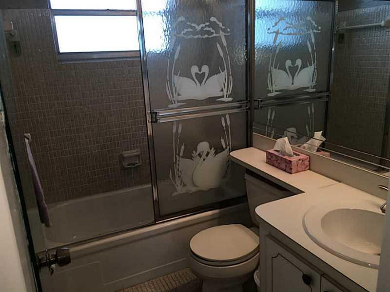 4310 NW 12th Court, #104, Lauderhill, FL 33313