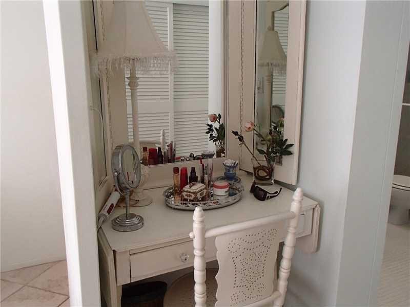 3333 NE 34th Street, #622, Fort Lauderdale, FL 33308 Exterior Front