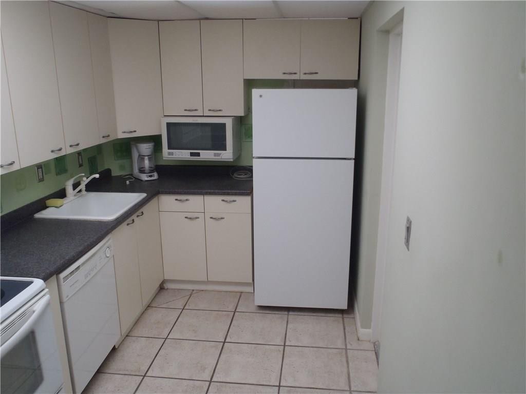 3123 Oakland Shores Drive, #D112, Oakland Park, FL 33309 3123 Oakland Shores Drive, #D112, Oakland Park, FL 33309