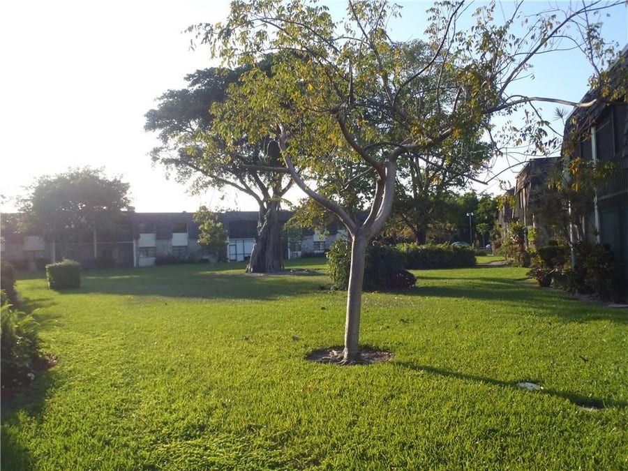 Property photo for 3123 Oakland Shores Drive, #D112, Oakland Park, FL