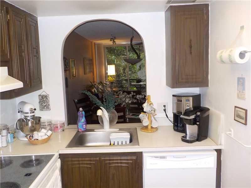 104 Royal Park Drive, #2H, Oakland Park, FL 33309 104 Royal Park Drive, #2H, Oakland Park, FL 33309