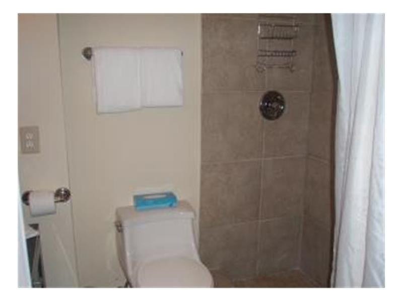 4040 Galt Ocean Drive, #422, Fort Lauderdale, FL 33308