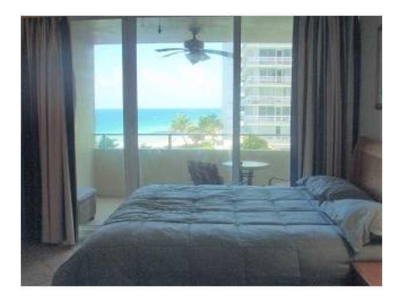 4040 Galt Ocean Drive, #422, Fort Lauderdale, FL 33308