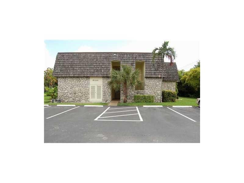 Property photo for Oakland Park, FL