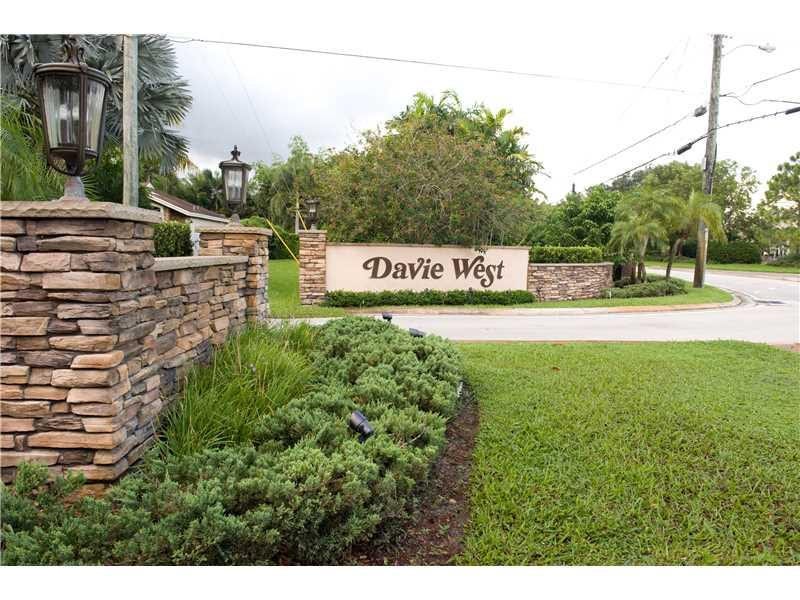 Property photo for 0 SW 106 Te, Davie, FL