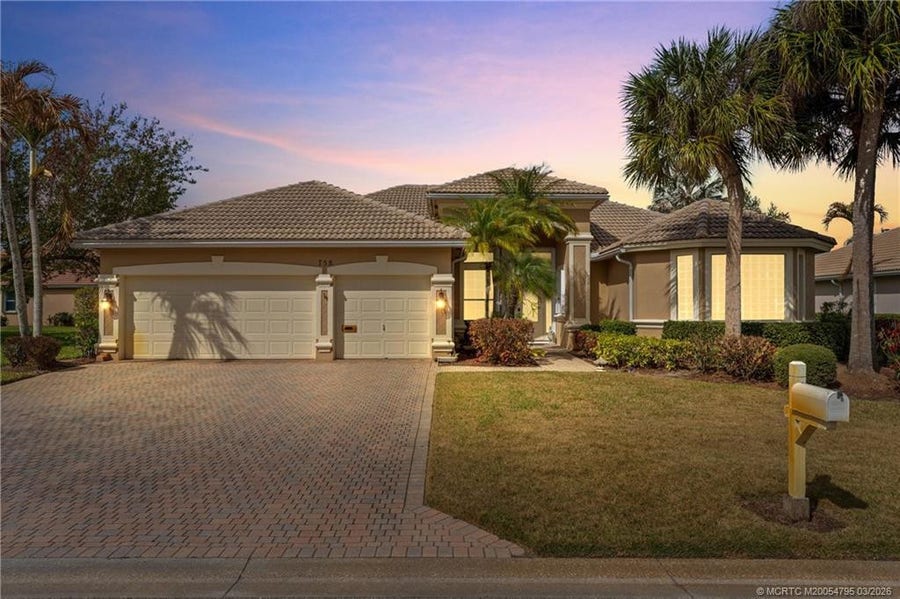 Property photo for 758 SW Blue Stem Way, Stuart, FL