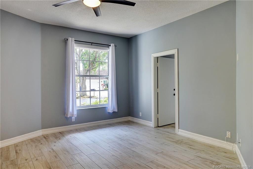 18421 Lake Bend Drive, Jupiter, FL 33458 Photo 24