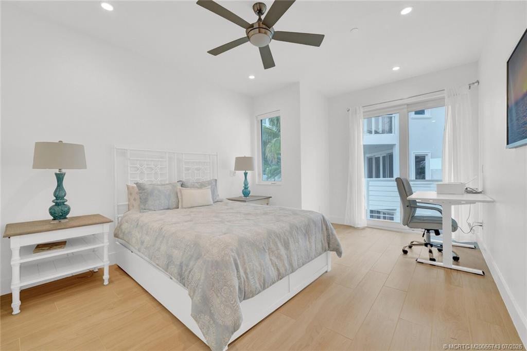 104 Water Club N, North Palm Beach, FL 33408 Second bedroom Ensuite with walk in closet