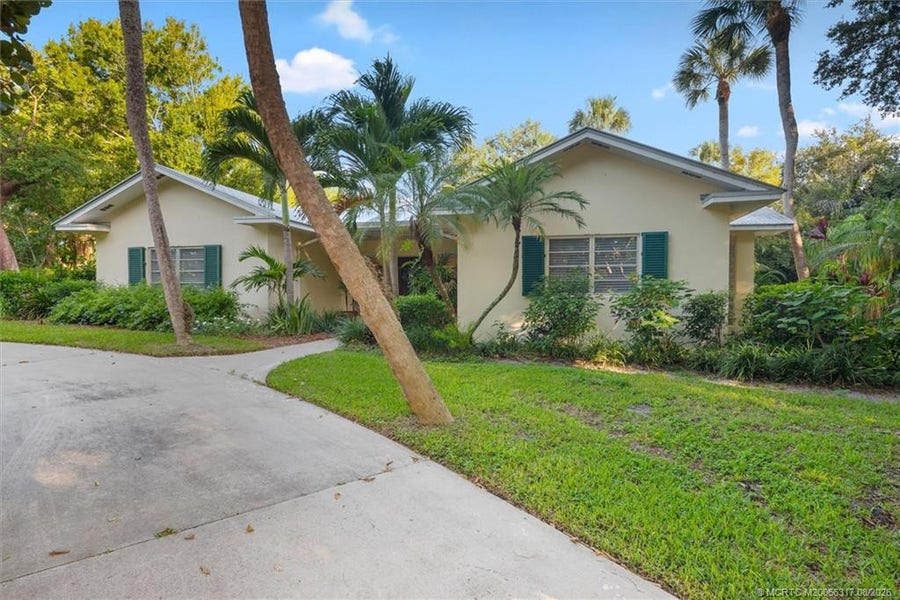 Property photo for 24 N Via Lucindia, Sewalls Point, FL