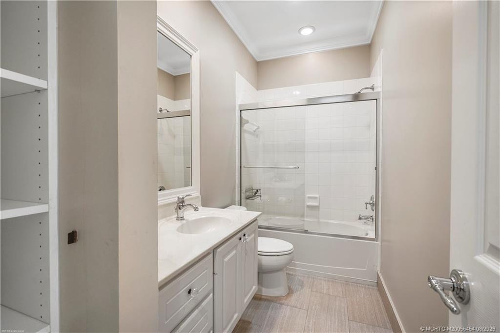 1421 Windley Key Way, Jupiter, FL 33458 Upstairs Bathroom