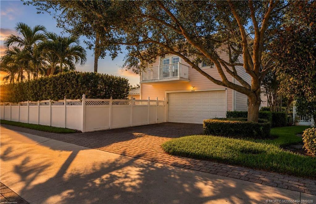 1421 Windley Key Way, Jupiter, FL 33458 Twilight Alley