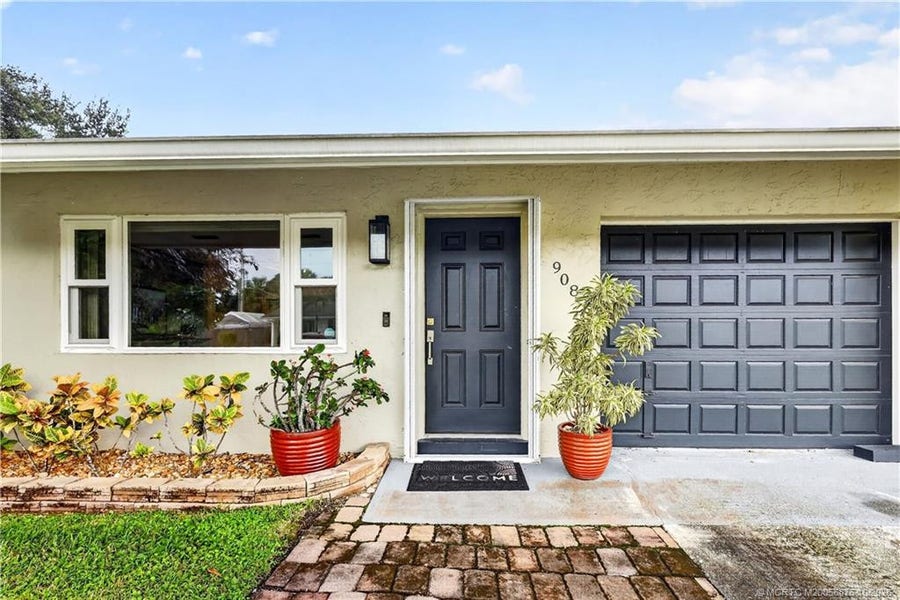Property photo for 908 SW 36th Terrace, Palm City, FL