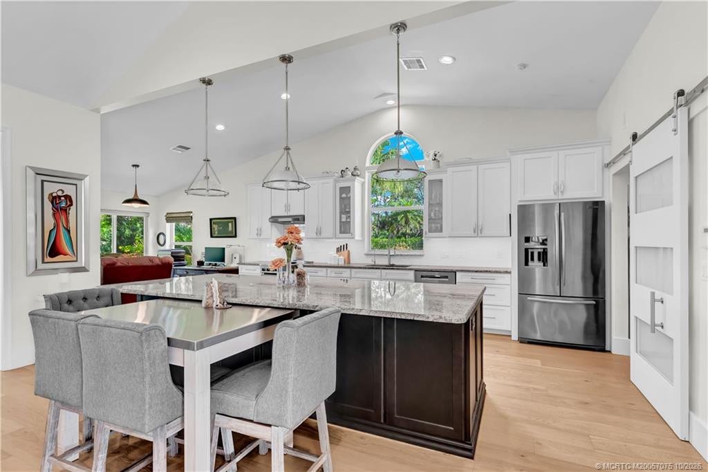 2024 NW Laurel Oak Lane, Palm City, FL 34990 Photo 8