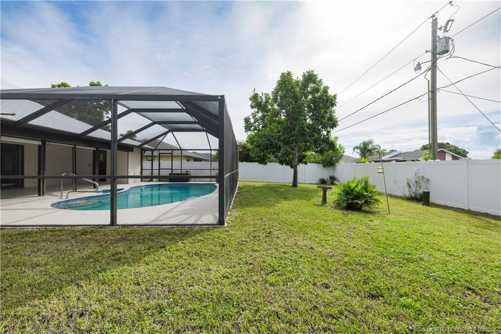 160 SE Duxbury Avenue, Port St Lucie, FL 34983 Photo 44