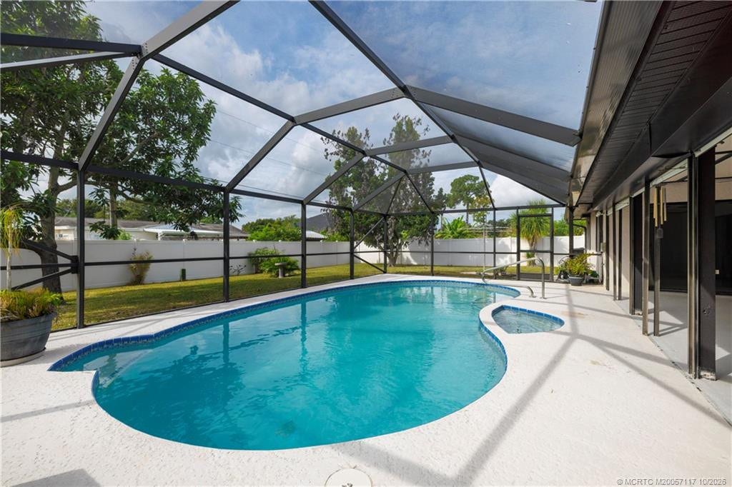 160 SE Duxbury Avenue, Port St Lucie, FL 34983 Photo 2