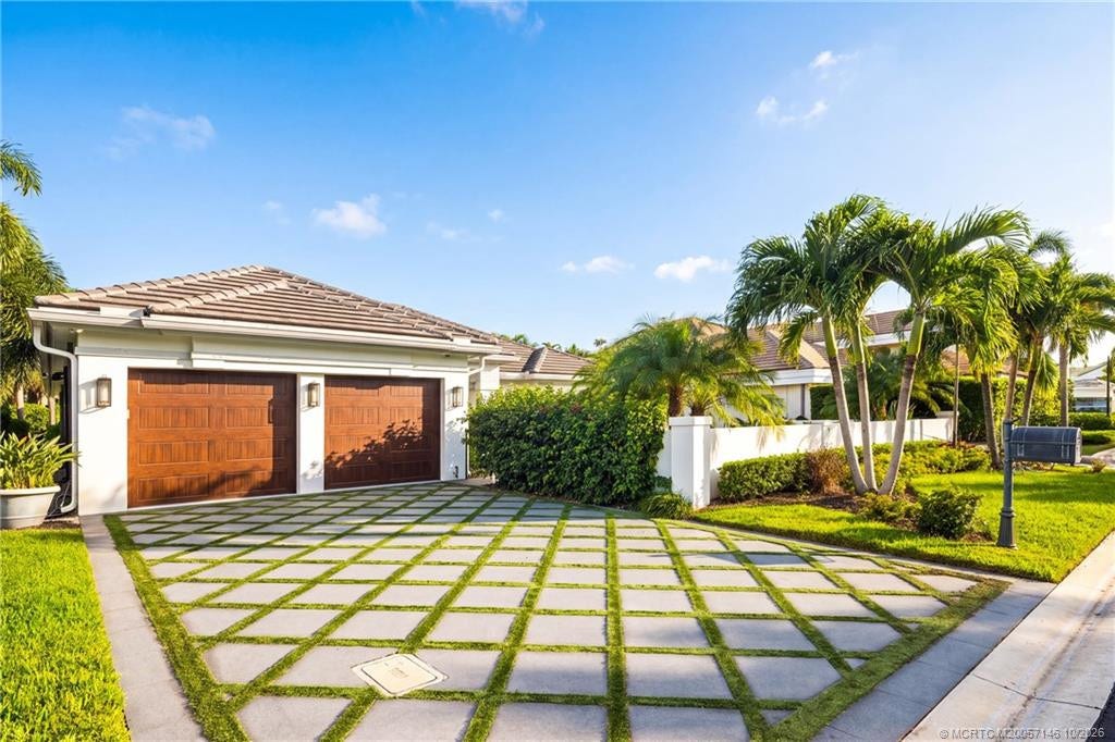 3220 W Channel Circle, Jupiter, FL 33477 Photo 35