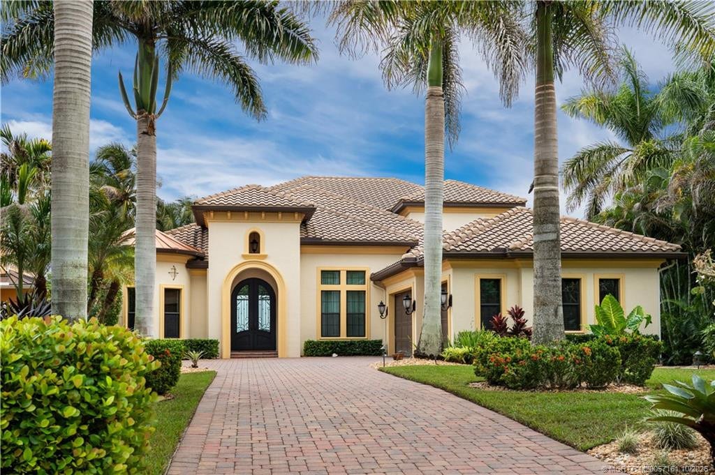 1395 SE Saint Lucie Boulevard, Stuart, FL 34996 Photo 3