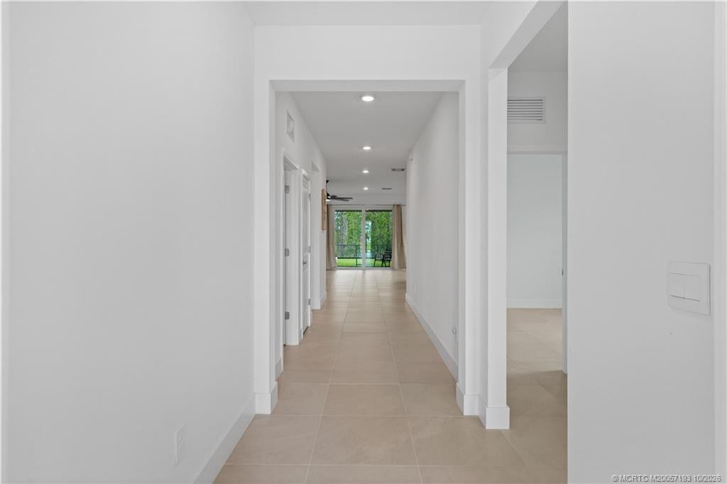 7030 SE Park Trace Drive, Stuart, FL 34997 Photo 4