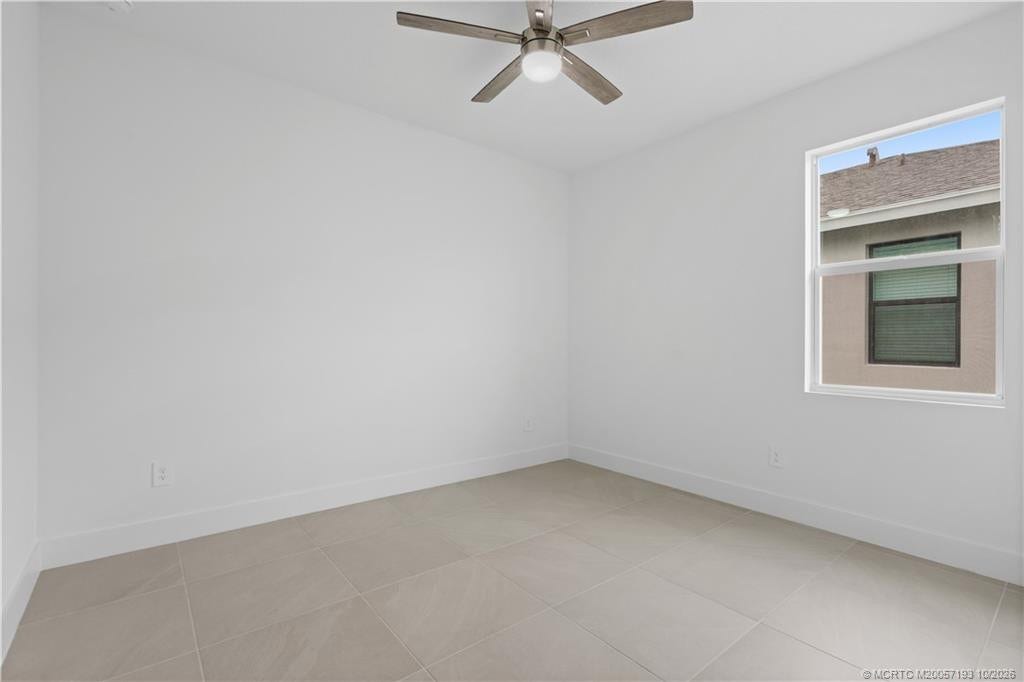 7030 SE Park Trace Drive, Stuart, FL 34997 Photo 5