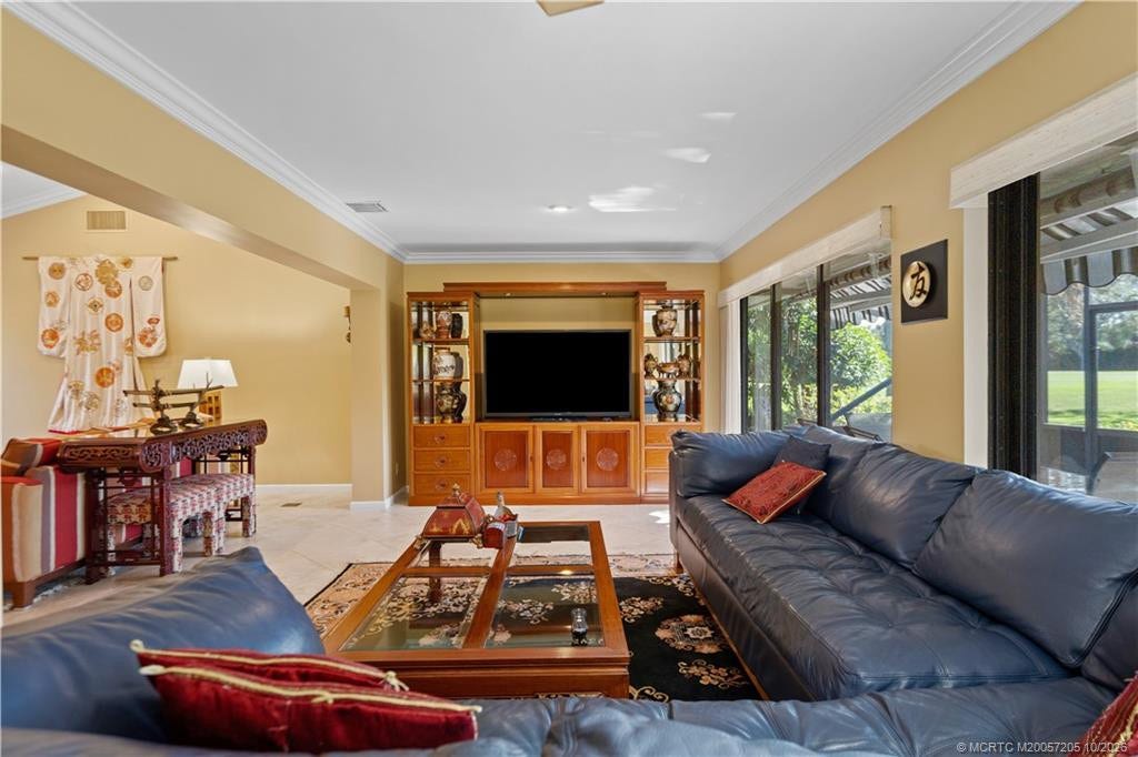 1423 SW Troon Circle, Palm City, FL 34990 comfy den area