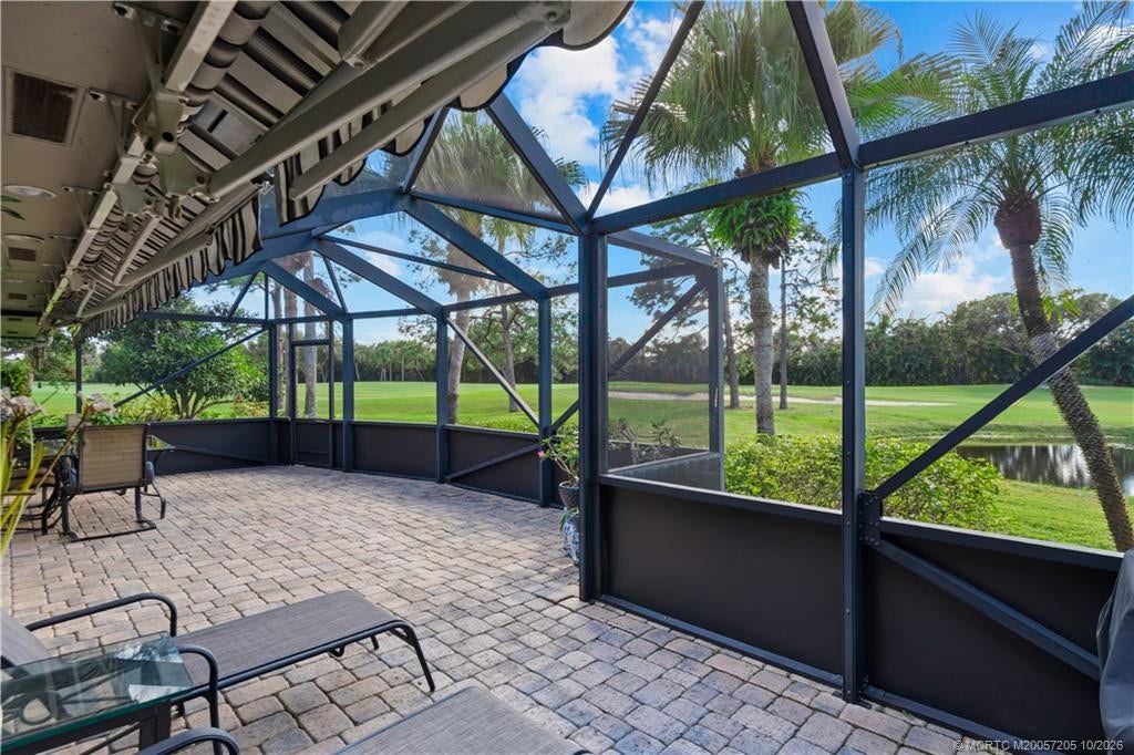 1423 SW Troon Circle, Palm City, FL 34990 Extra large lot