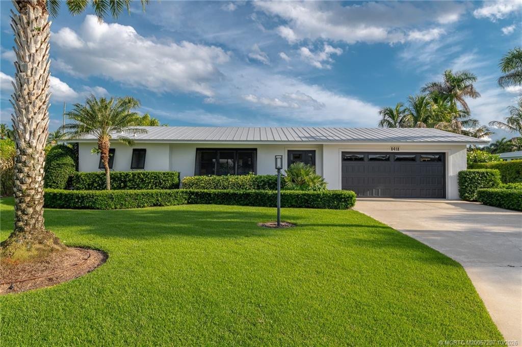 8418 SE Coconut Street, Hobe Sound, FL 33455 Photo 1