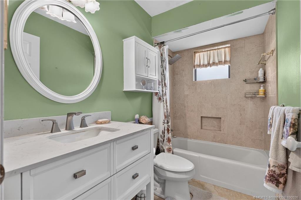 2nd bathroom