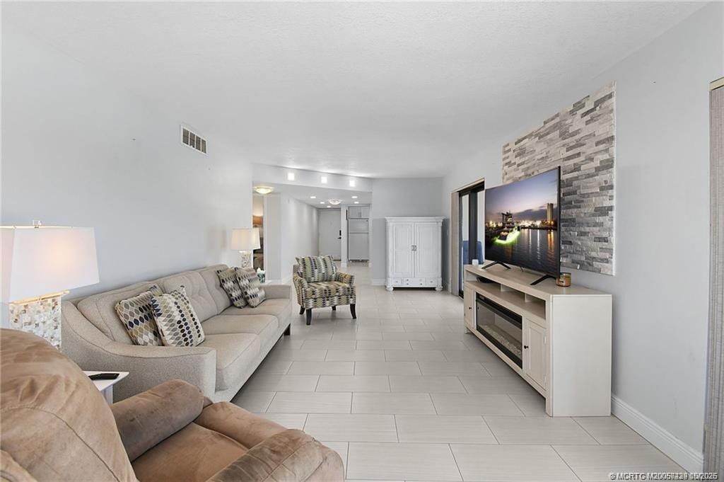 10044 S Ocean Drive, #508, Jensen Beach, Jensen Beach, FL 34957 Photo 8