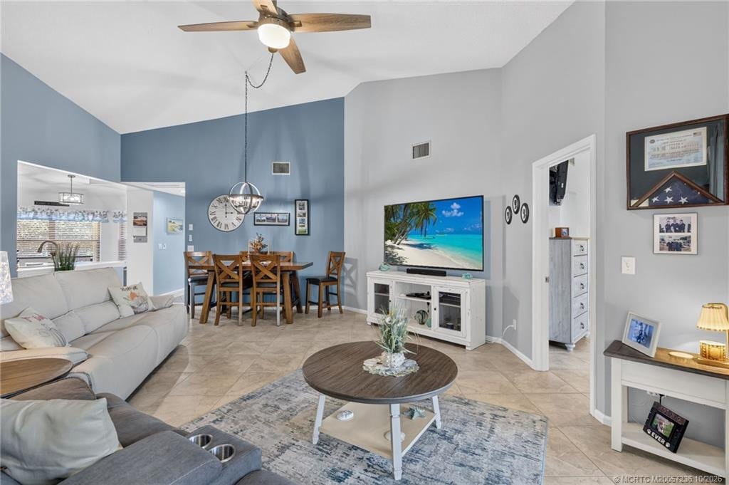 6070 SE Martinique Drive, #202, Stuart, FL 34997 Photo 27