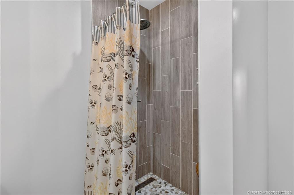 6070 SE Martinique Drive, #202, Stuart, FL 34997 Photo 36
