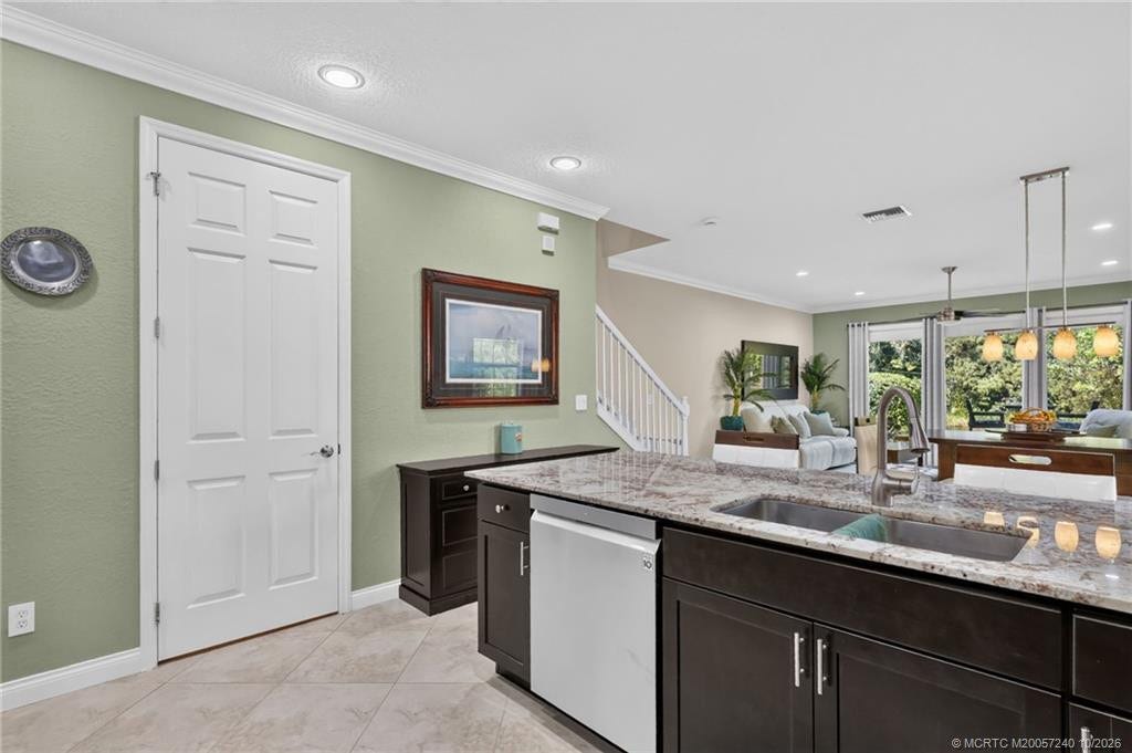 615 SW Glen Crest Way, Stuart, FL 34997 Photo 19