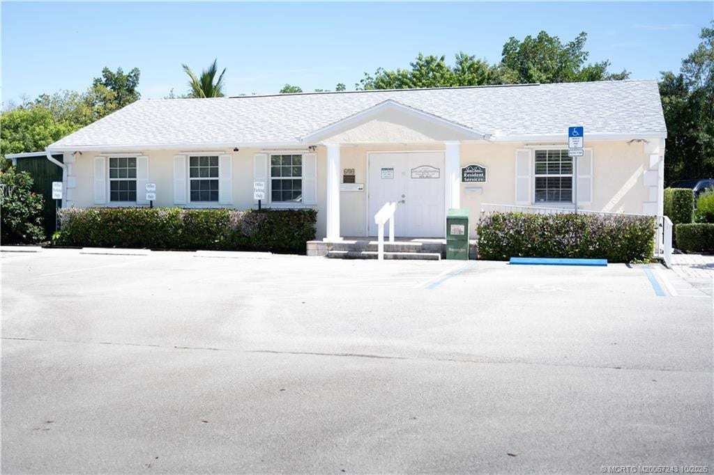 356 Grove Isle Circle, Vero Beach, FL 32962 Photo 29