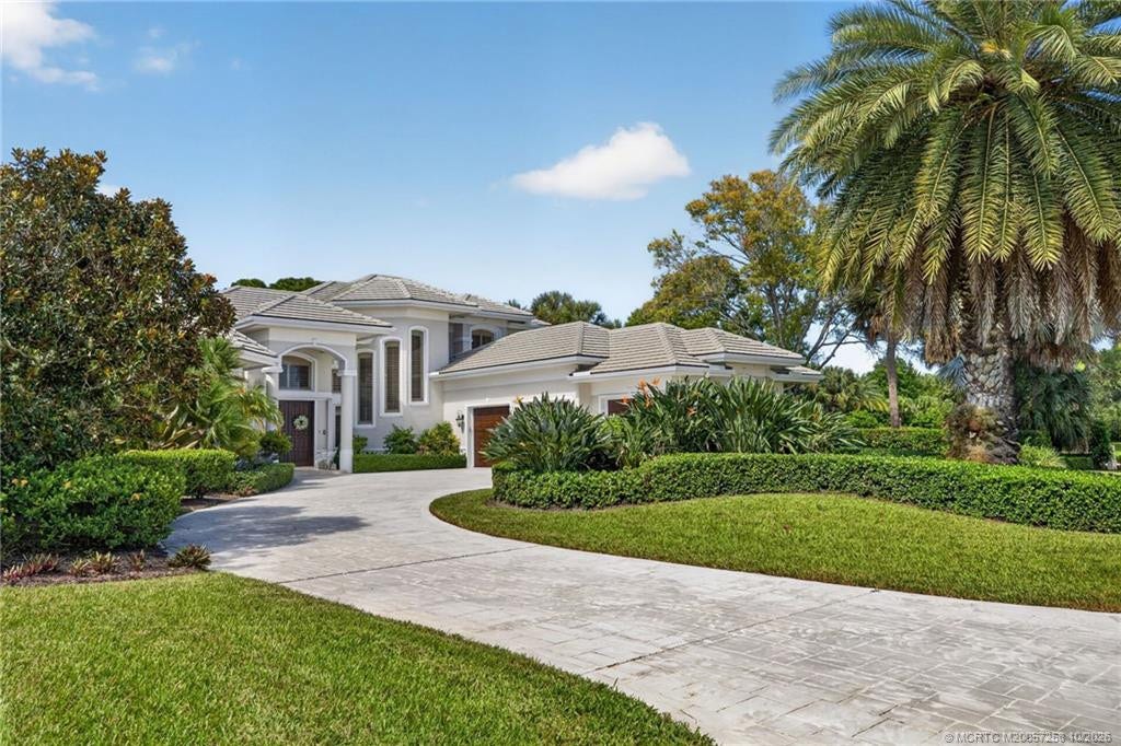 6600 SE Barrington Drive, Stuart, FL 34997 Photo 3