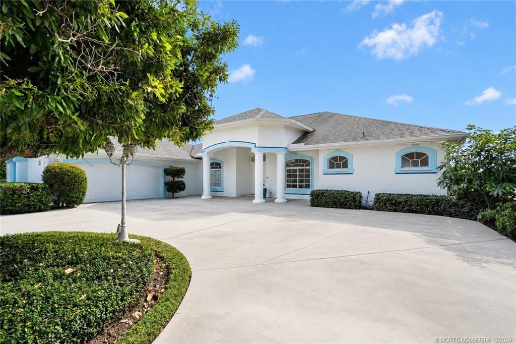 800 SE Waterside Way, Stuart, FL 34997 Photo 4
