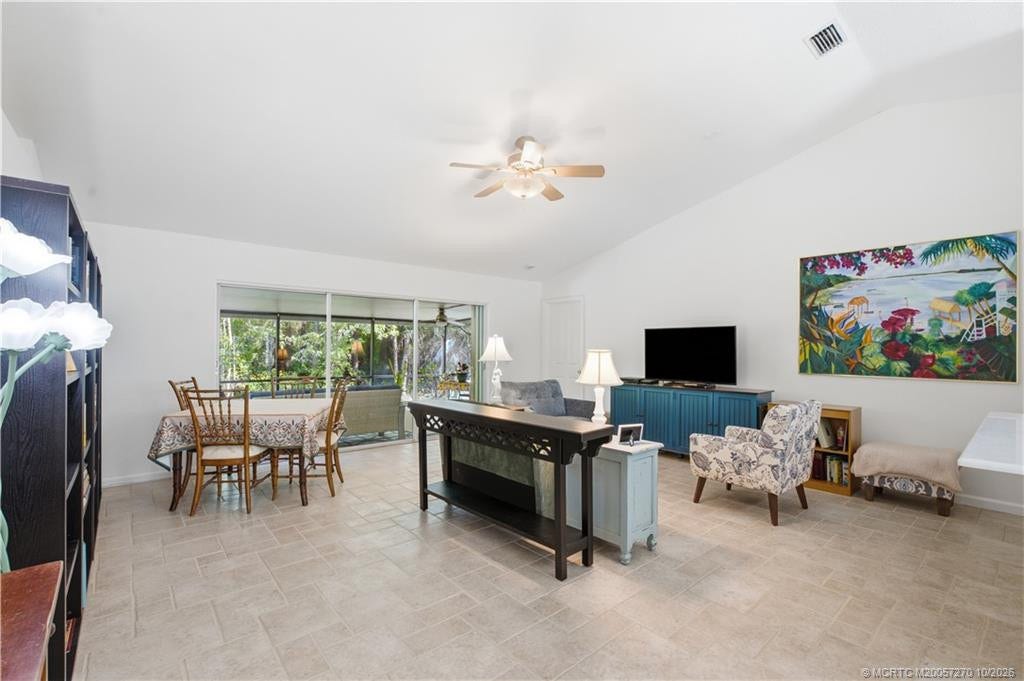 5223 SW Quail Hollow Street, Palm City, FL 34990 Photo 9