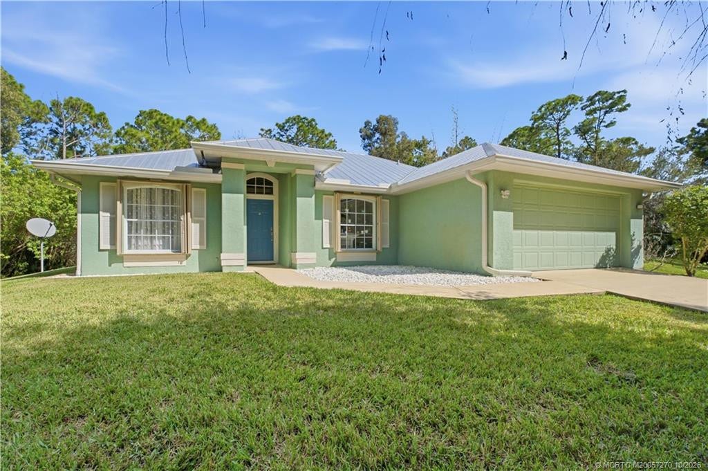 5223 SW Quail Hollow Street, Palm City, FL 34990 Photo 2