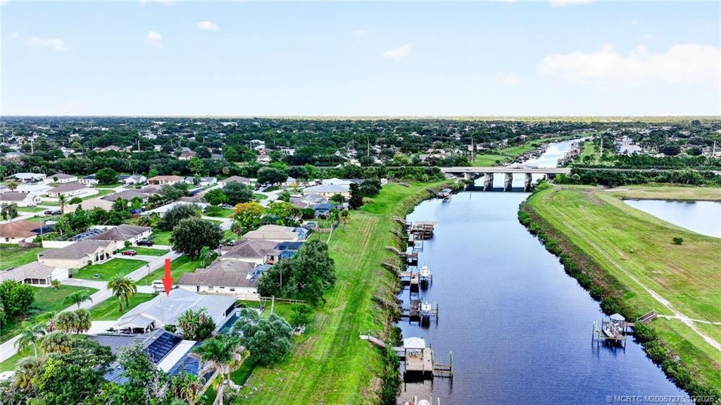 2657 SW Harem Circle, Port St Lucie, FL 34953 River and ocean access