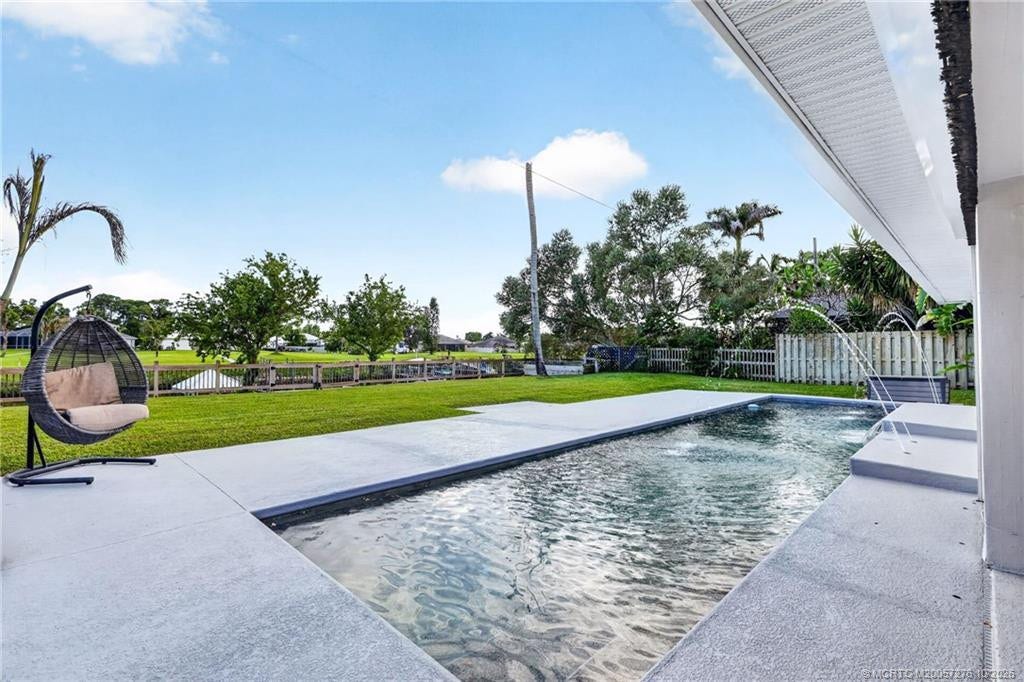 2657 SW Harem Circle, Port St Lucie, FL 34953 Two pool pumps new in 2026