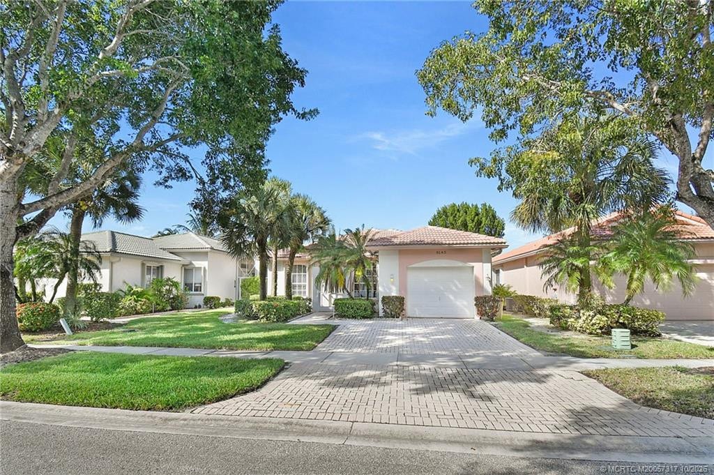 9145 Bay Point Circle, West Palm Beach, FL 33411 Photo 2