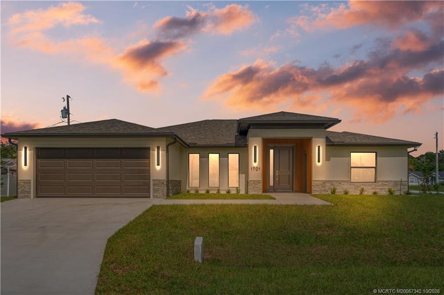 Property photo for 1701 SW Buttercup Avenue, Port St Lucie, FL