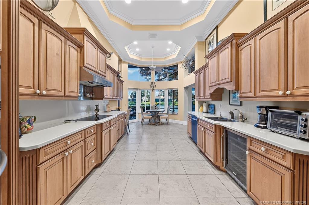 1642 NW Sweet Bay Circle, Palm City, FL 34990 Kitchen