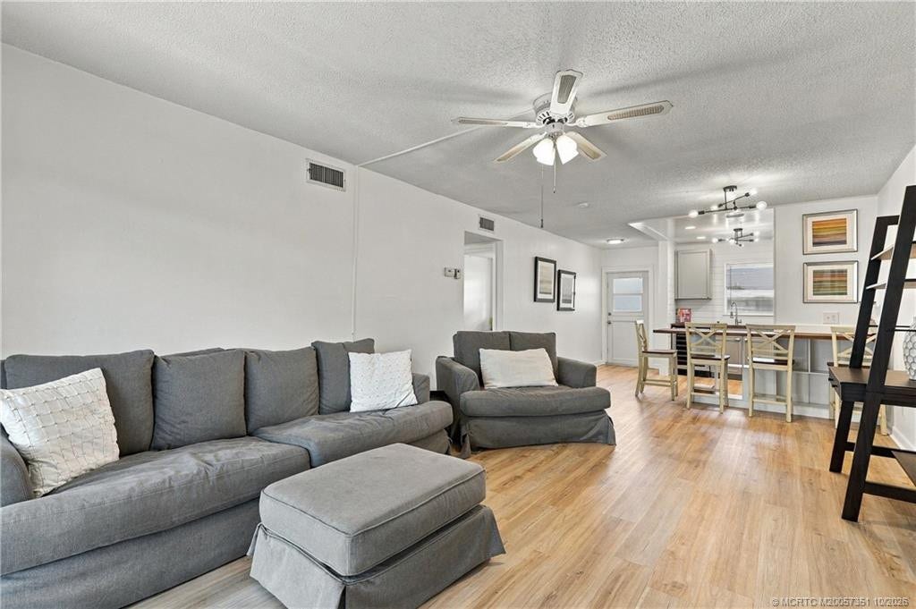 2950 SE Ocean Boulevard, #5-2, Stuart, FL 34996 Photo 9
