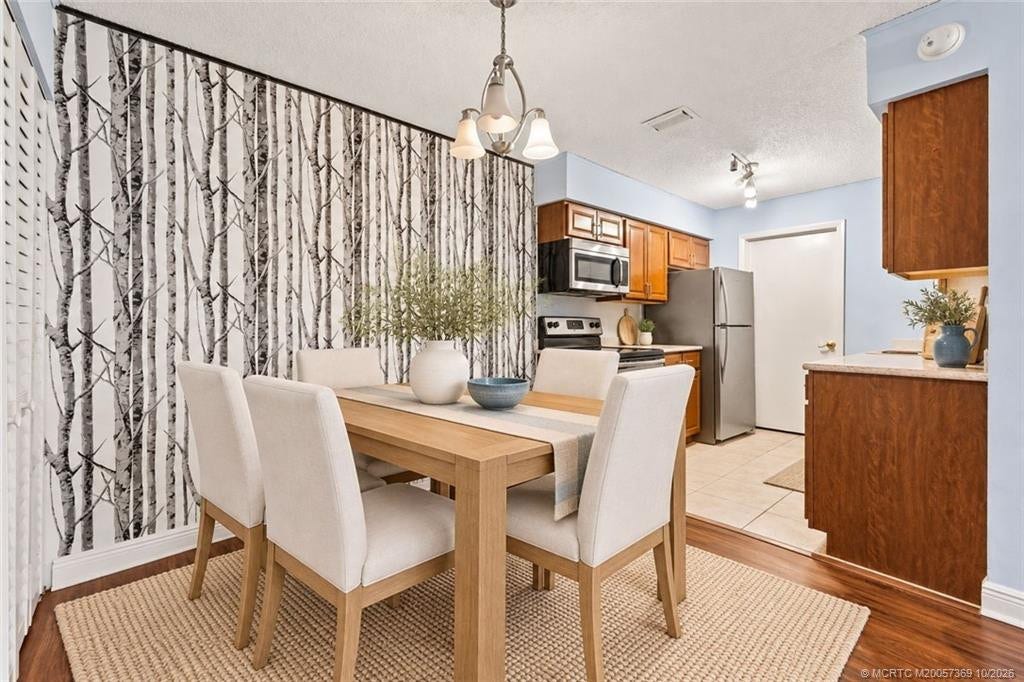 4119 NW Cinnamon Tree Circle, Jensen Beach, FL 34957 Virtually Staged