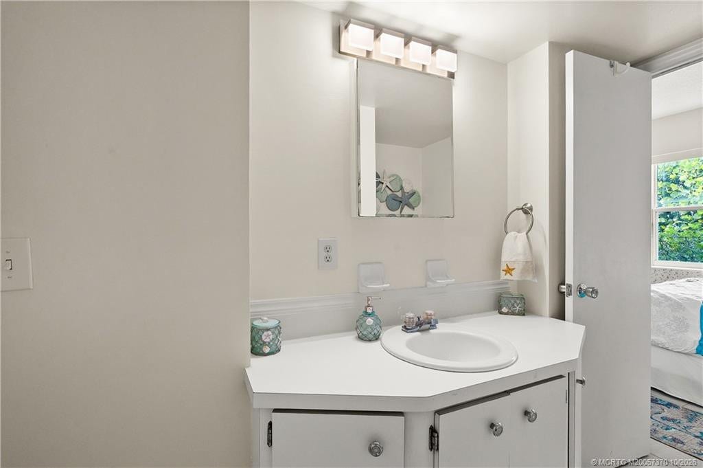 1501 NE Ocean Boulevard, #9, Stuart, Stuart, FL 34996 Photo 17