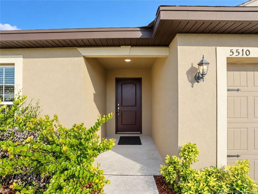 5510 Entertainment Way, Fort Pierce, FL 34947 Photo 4