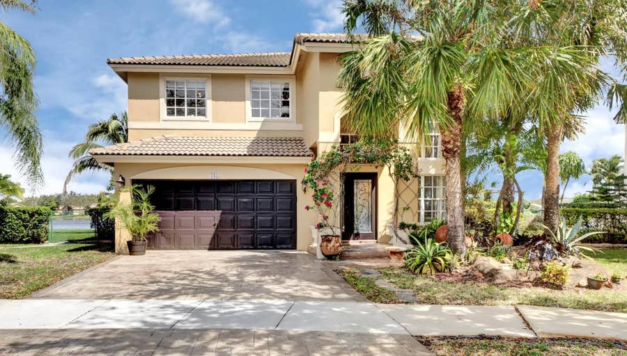 Property photo for 385 SW 205th Avenue, Pembroke Pines, FL
