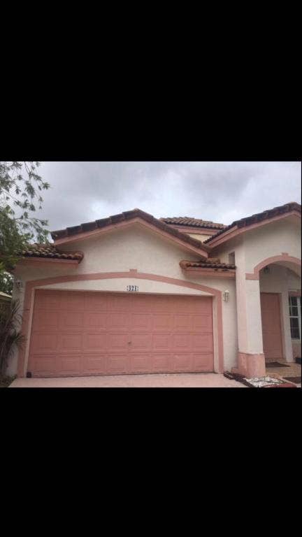 Property photo for 421 SW 203rd Avenue, Pembroke Pines, FL