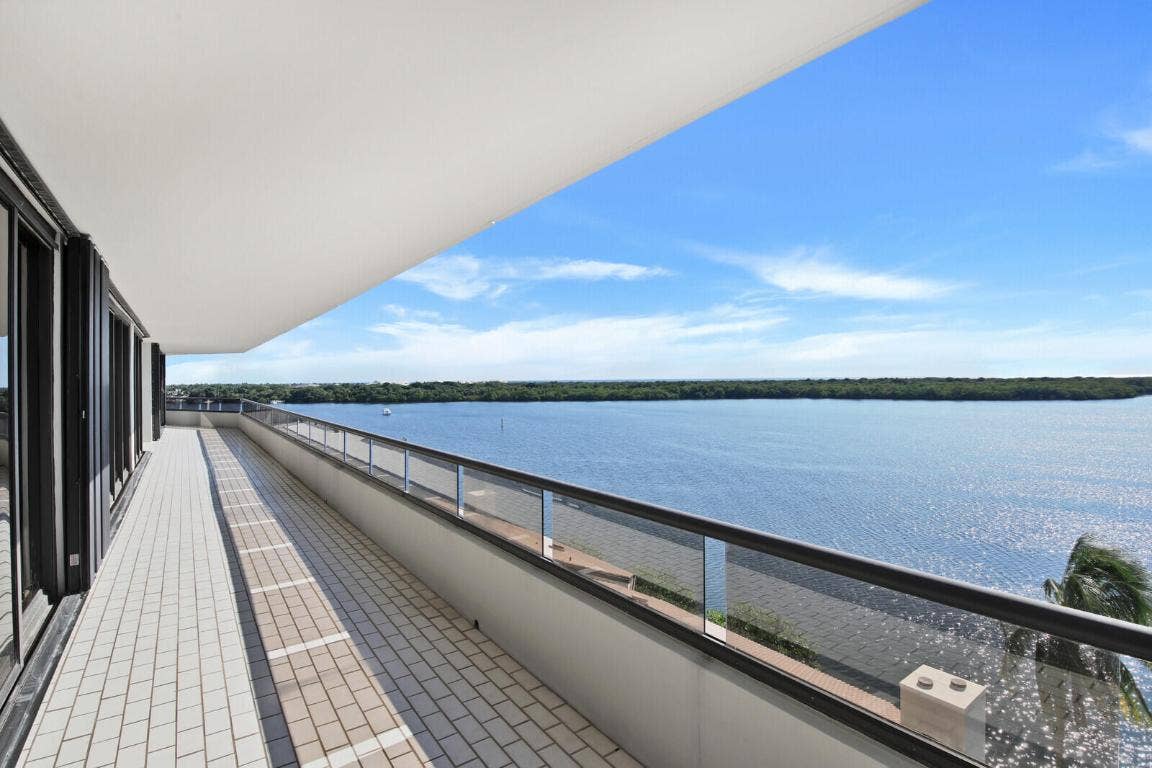 100 Lakeshore Drive, #551, North Palm Beach, FL 33408 100 Lakeshore Drive, #551, North Palm Beach, FL 33408