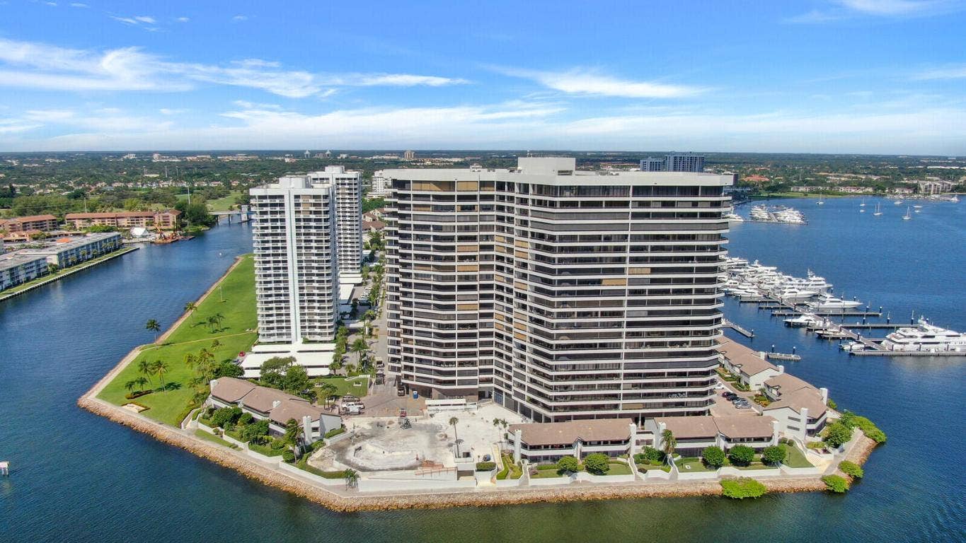 100 Lakeshore Drive, #551, North Palm Beach, FL 33408 100 Lakeshore Drive, #551, North Palm Beach, FL 33408