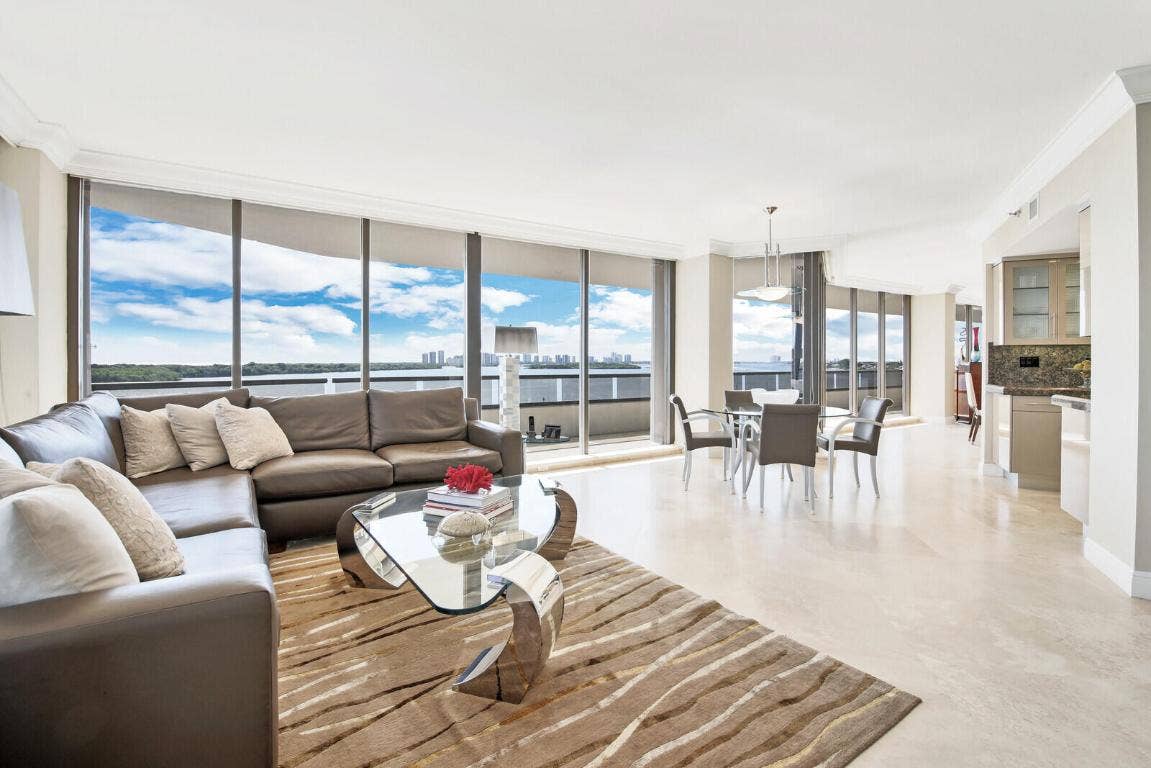 100 Lakeshore Drive, #551, North Palm Beach, FL 33408 100 Lakeshore Drive, #551, North Palm Beach, FL 33408